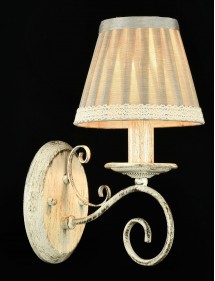FELICITA K ścienna lampa z białą patynowaną konstrukcją - Maytoni